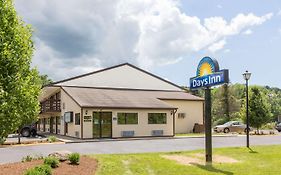 Days Inn By Wyndham Athens